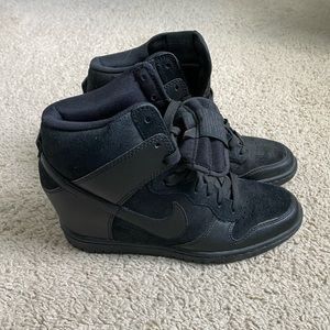 Nike Wedge Sneaker